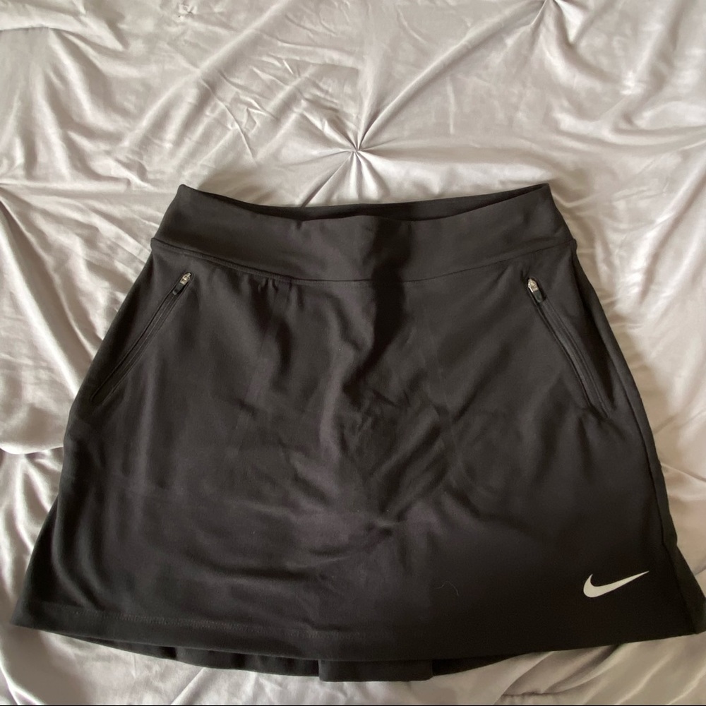 Nike Golf Skirt (skort) with zipper pockets